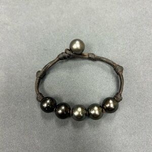 Wendy Mignot Bora Bora Five Tahitian Pearl & Leather Breezy Bracelet